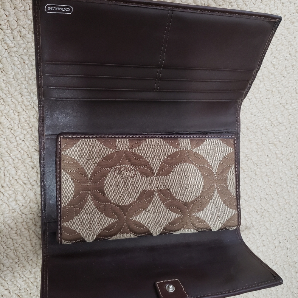 Coach wallet - Picture 2 of 3
